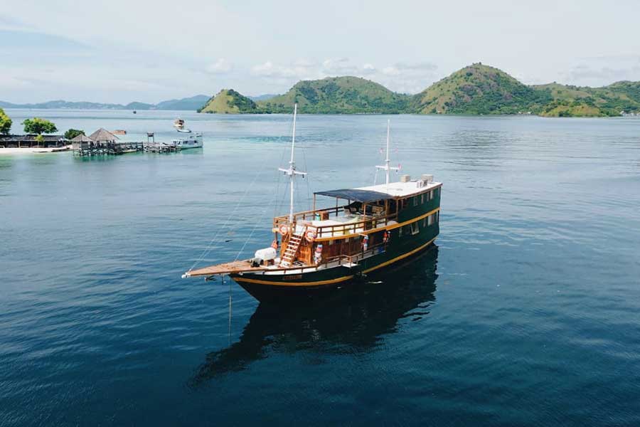 dahayu-phinisi